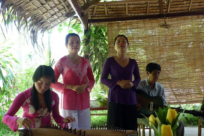 From Ho Chi Minh: Full-Day Mekong Delta Tour to My Tho & Ben Tre - Vinh Trang Pagoda: a worthwhile first stop