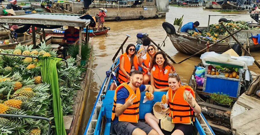 From Ho Chi Minh: Mekong Delta 3 days and Cai Rang Floating - The main problem: pace, transport, and group changes