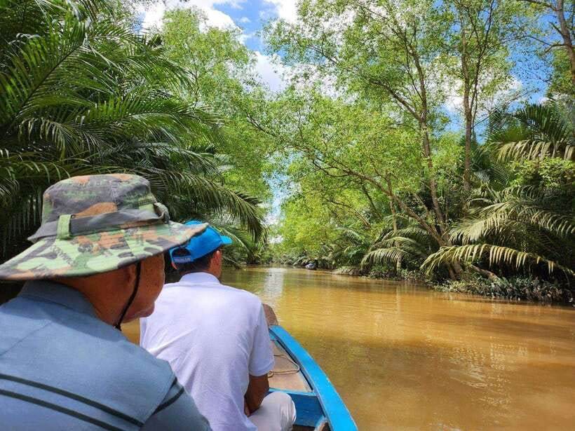 From Ho Chi Minh: Mekong Delta 3 Days Chau Doc, Cai Be tour - Sam Mountain, Hang Temple and Ba Chua Xu