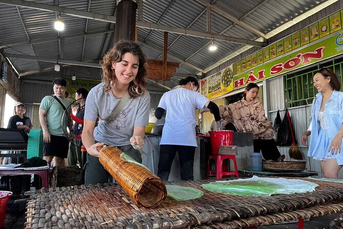From Saigon: Mekong Day Tour with Floating Market &Cu Chi Tunnels - Lunch, snacks, and the value of included food