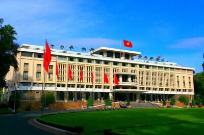 Full-Day Ho Chi Minh City Tour with Colonial Heritage & Chinatown
