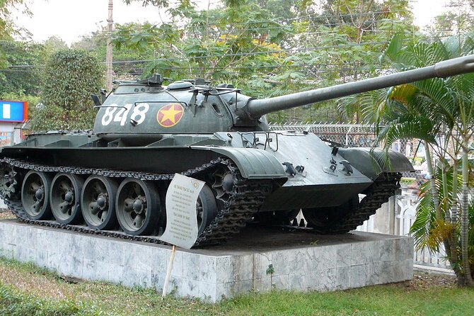 Full-Day Ho Chi Minh City Tour with Colonial Heritage & Chinatown - Cho Lon shows a different side of the city