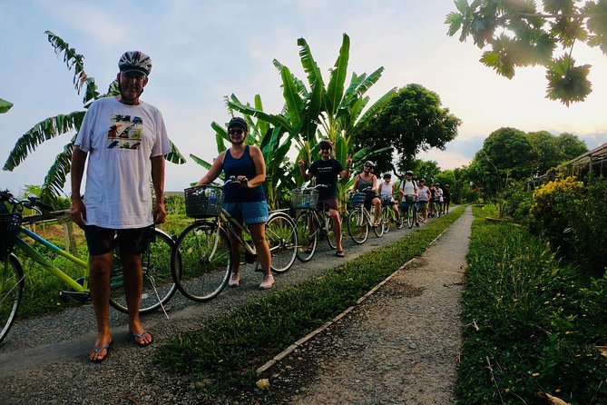 Full-Day Mekong Delta Tour - Cai Be Floating Market by private sampan