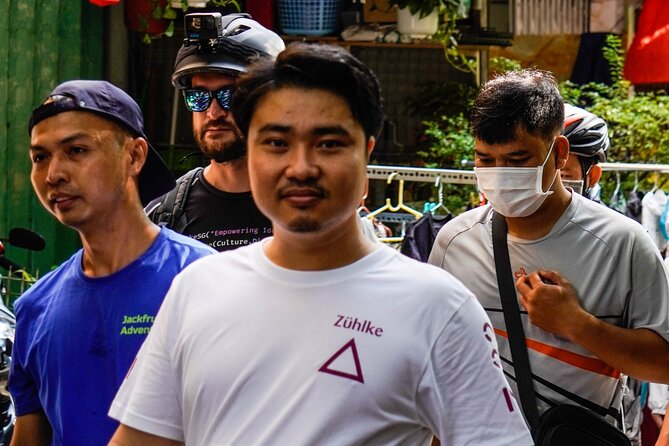 Half Day - Saigon Off-the-Beaten-Path - City Cycling Tour - How the guide affects the experience