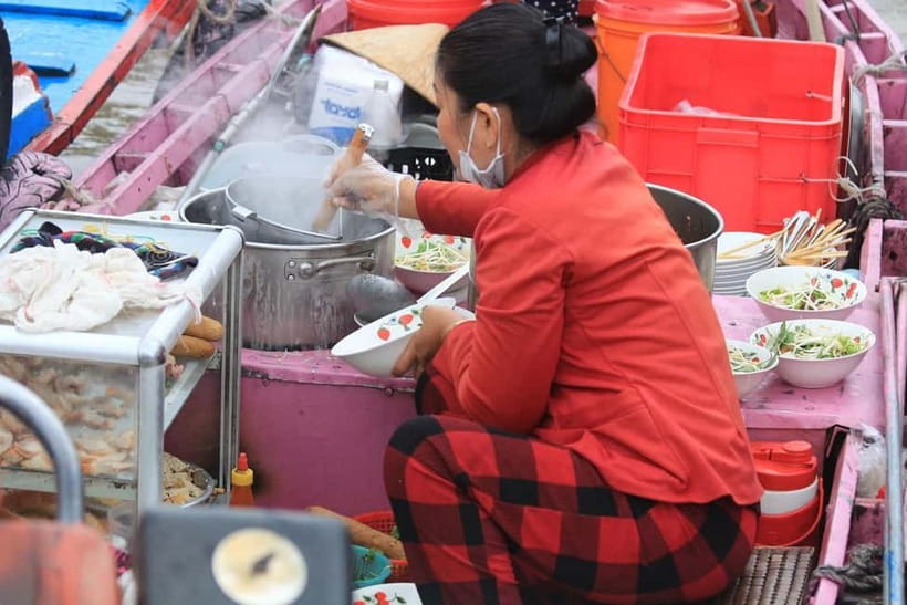 HCM: 2-Day Mekong Floating Market with Cooking & Bike Ride - Lunch and the road to Can Tho