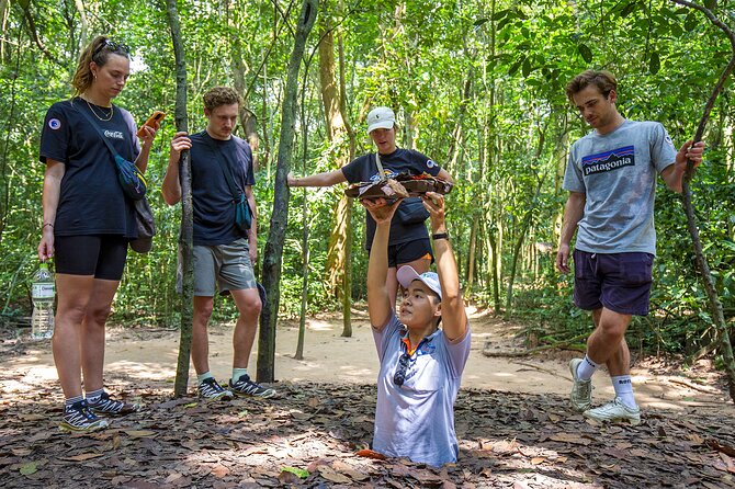 HCM City: 1-Day Cu Chi Signature Tunnels & Liberated Village - Guide quality can shape the whole day
