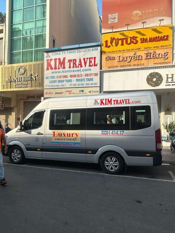 HCM: Mekong Delta Islands Boat & Tuk-Tuk Tour with Tastings - Vinh Trang Pagoda and the journey to the river
