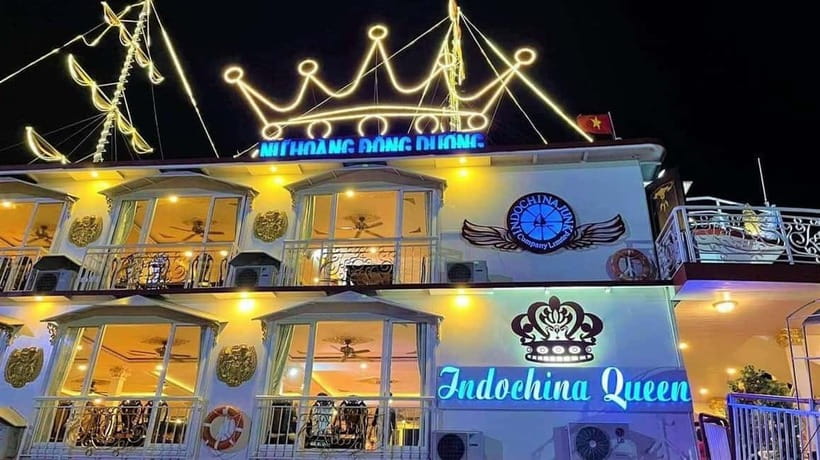 HCM: Night Experience Dinner Cruise on Saigon River - Music, dancing, and the social side of the boat