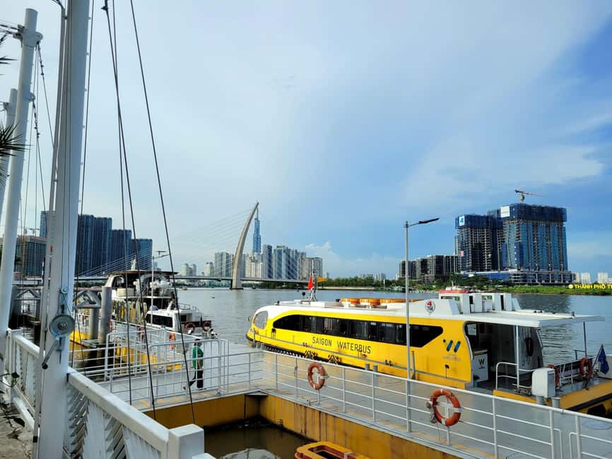 HCMC: Private or Group Sai Gon City Tour with Pickup - Who should book this Ho Chi Minh City tour?
