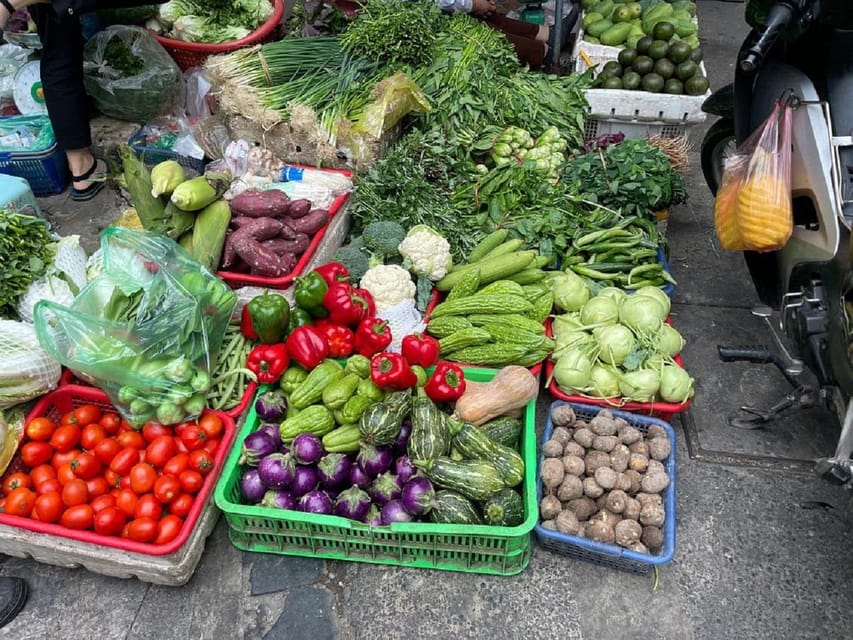 HCMc:Vietnamese Cooking Class with Local market tour & Meal - Recipes and the chef’s certificate