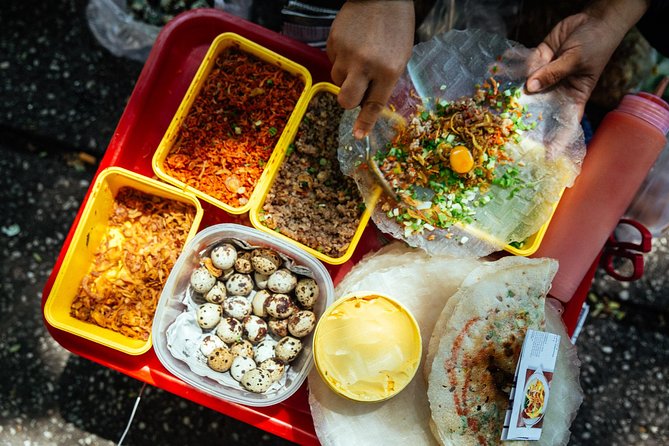 Highlights & Hidden Gems With Locals: Best of Ho Chi Minh City Private Tour - The local layer: coffee, alleys, markets, and flowers