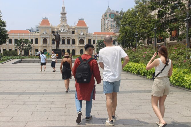 Historical Walking Tour of Saigon - French-era Saigon at the Central Post Office