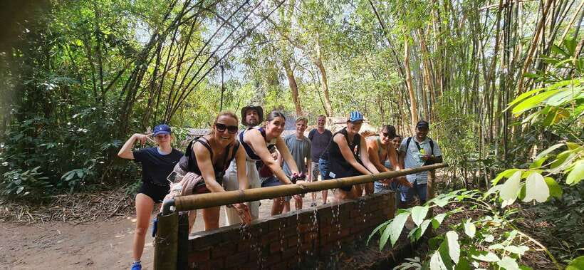 Ho Chi Minh: 1 Day Can Tho Floating Market & Cu Chi Tunnels - Two famous southern Vietnam sights in one day