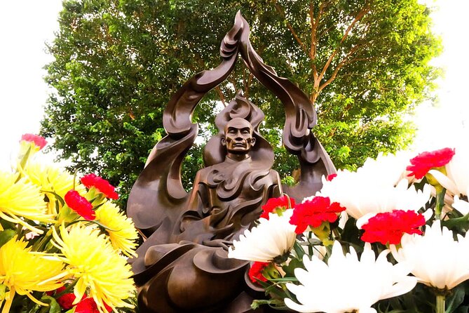 Ho Chi Minh Best Walking Tour: Food, Coffee & History - How the timing and transport affect the experience