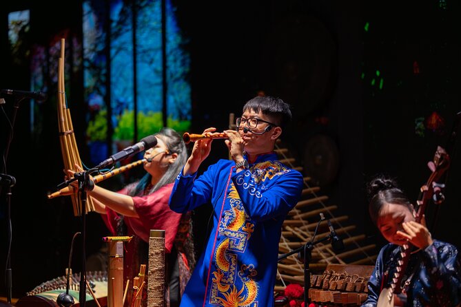 Ho Chi Minh: Chào Show with Dinner & Hotel Pickup - Dinner at 8:00: three regions on one table