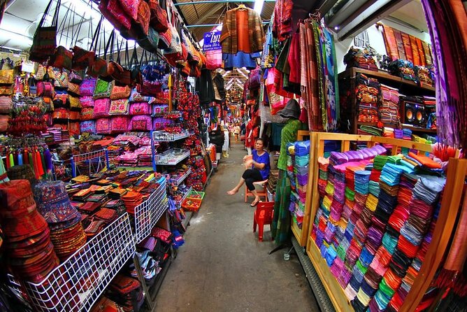 Ho Chi Minh City: Chinatown Hidden Treasures – Free Walking Tour - Ba Thien Hau Temple and Cantonese heritage