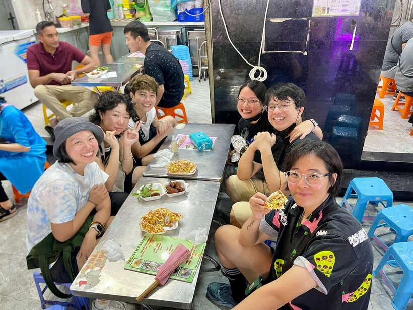 Ho Chi Minh City: Food Tastings & Sightseeings On Scooter - Eating safely and handling dietary needs
