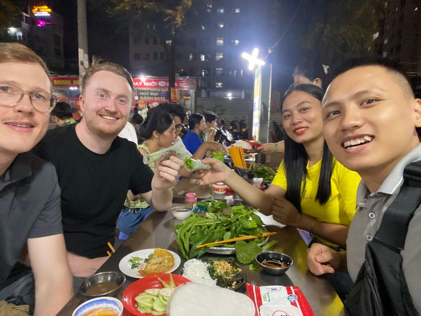 Ho Chi Minh City: Food Tour by Scooter with Eleven Tastings - The final savory stop: Saigon’s bánh mì