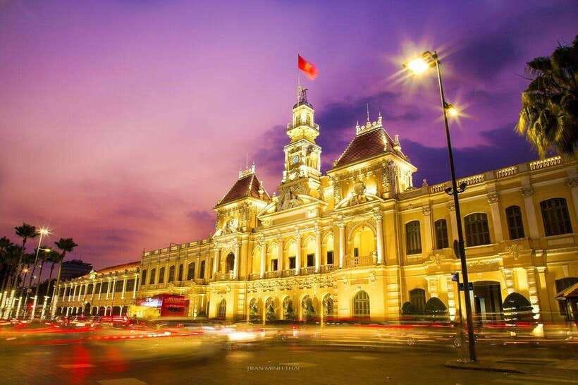 Ho Chi Minh City: Guided Half-Day Tour with Hotel Pickup - Saigon Central Post Office and Gustave Eiffel’s design