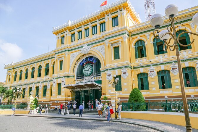 Ho Chi Minh City Half day City tour - Entering the Independence Palace for 45 minutes