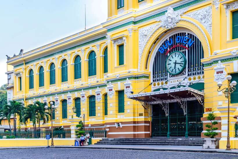 Ho Chi Minh City: Half-day History And Culture Tour - Saigon Central Post Office and Notre Dame Cathedral