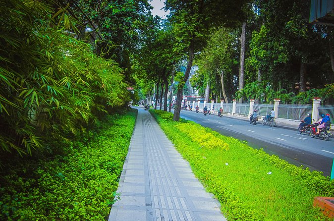 Ho Chi Minh City Half-day Tour - Reunification Palace and the moment Saigon changed