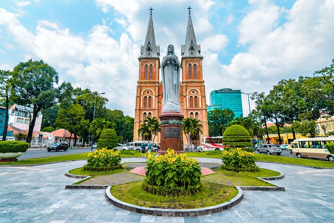 Ho Chi Minh City Highlights Private Tour - One powerful hour at the War Remnants Museum