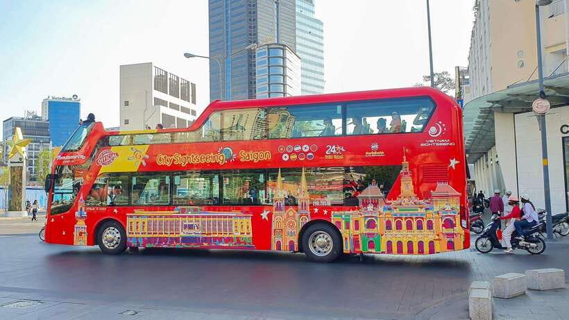 Ho Chi Minh City: Hop-On Hop-Off Bus Tour by Vistra - Passing the Central Post Office and Saigon Opera House