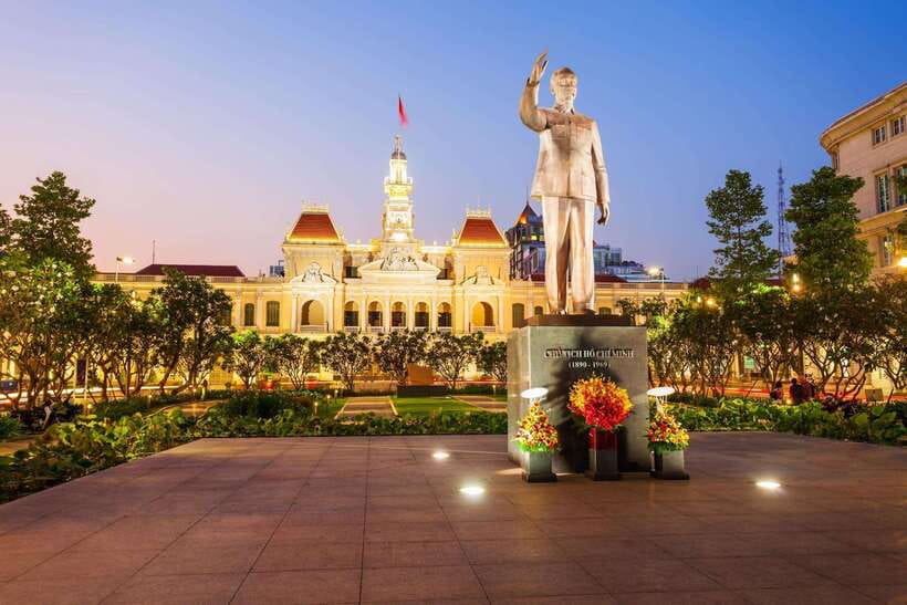 Ho Chi Minh City: Hop-On Hop-Off Bus Tour by Vistra - Audio commentary: the feature that can make or break the ride