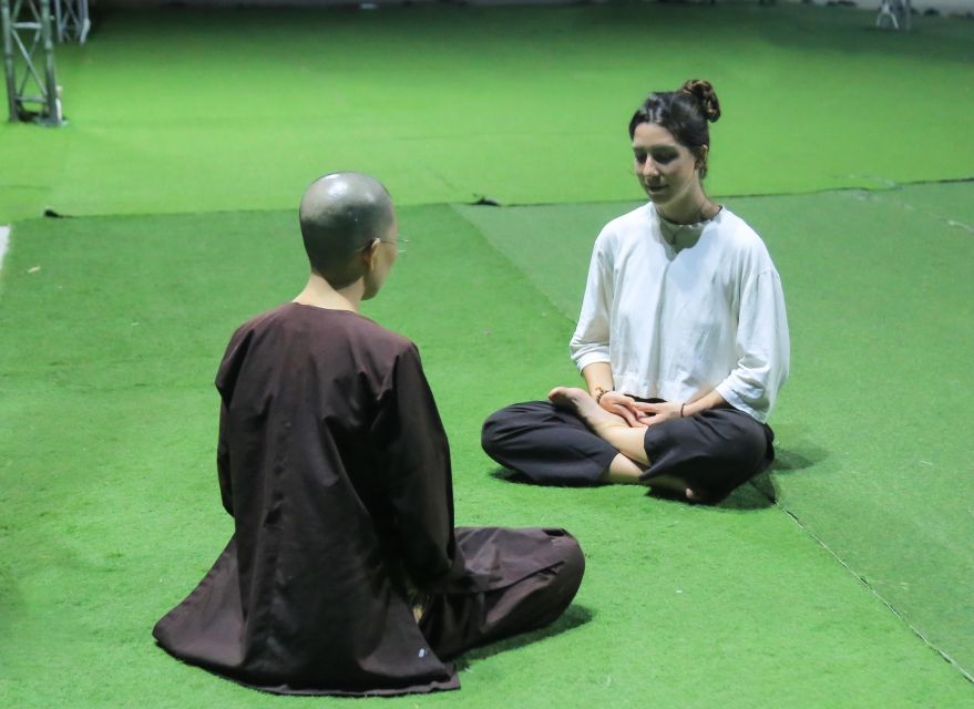 Ho Chi Minh City - Meditation retreat - 3 days 2 nights - Day 2: The full monastic rhythm begins at 4 a.m.