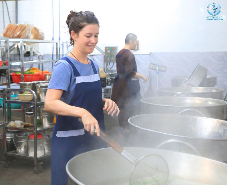 Ho Chi Minh City - Meditation retreat - 3 days 2 nights - Meditation, chanting, and Buddhist ritual