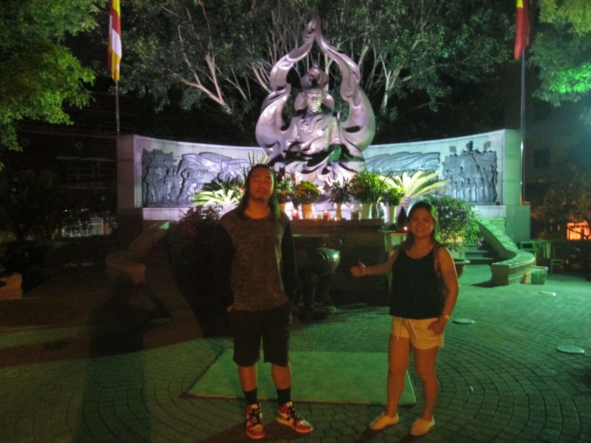 Ho Chi Minh City: Midnight Motorbike Tour - Bars, clubs, and Saigon nightlife