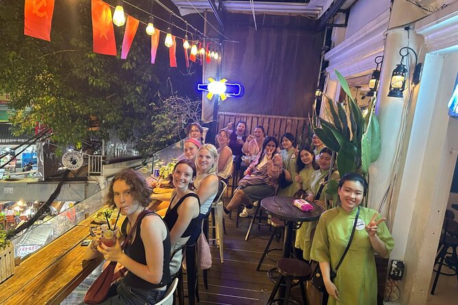 Ho Chi Minh City: Motorbike Street Food Tour with 12 Tastings - What the $30 price really covers