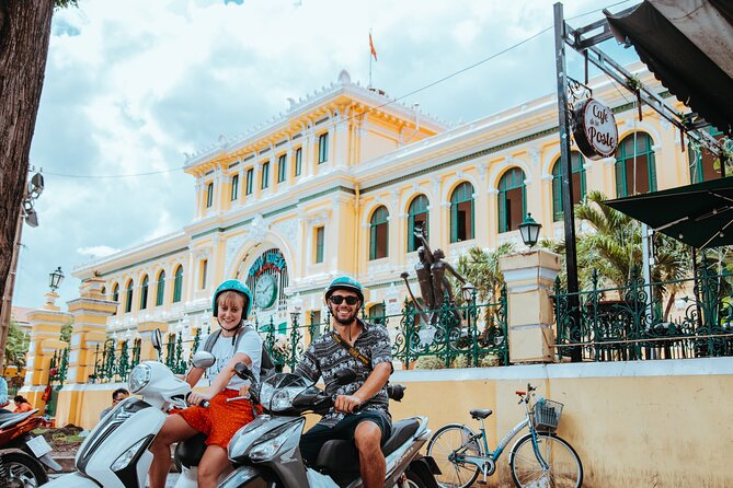 Ho Chi Minh City Motorbike Tour with Student | Saigon Adventure - The city behind the postcard: old apartments and alleys