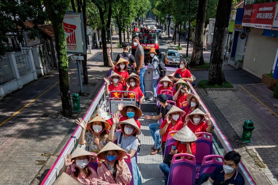Ho Chi Minh City: Panoramic City Bus Tour - Saigon Skydeck and the modern city
