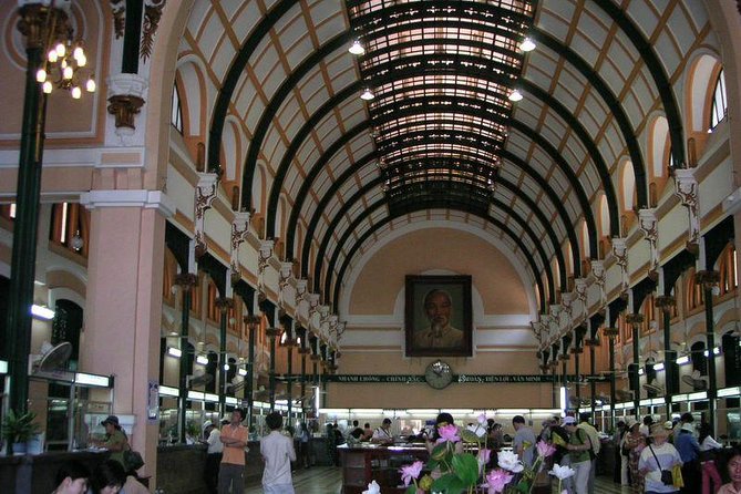 Ho Chi Minh City private full-day tour with Lunch included - Independence Palace and the moment Saigon changed