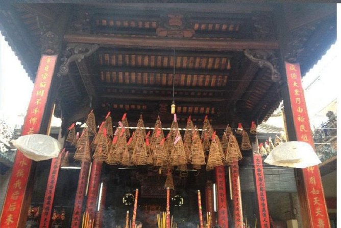 Ho Chi Minh City private full-day tour with Lunch included - Saigon Opera House and the central city