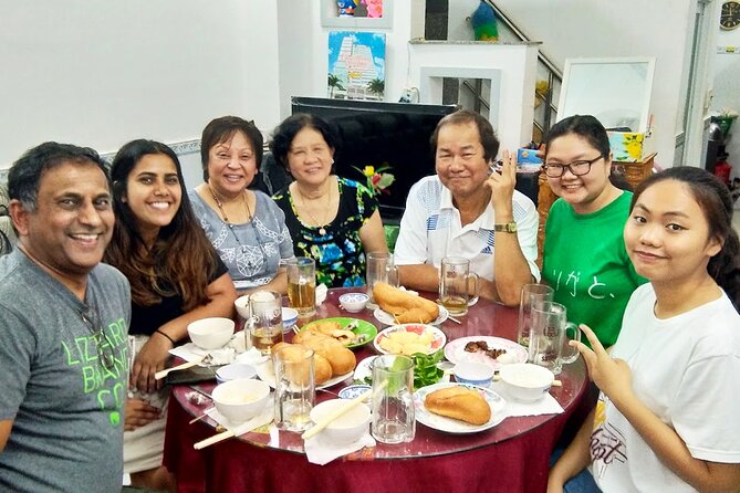 Ho Chi Minh City private walking tours with young local volunteers - How to prepare for a better outing