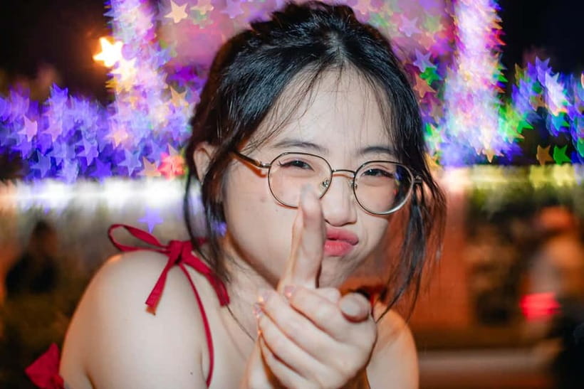 Ho Chi Minh City: Professional Portrait Photography Session - Handling the heat and the walking