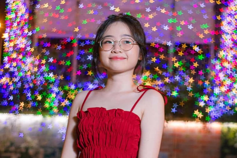 Ho Chi Minh City: Professional Portrait Photography Session - From city landmarks to everyday streets