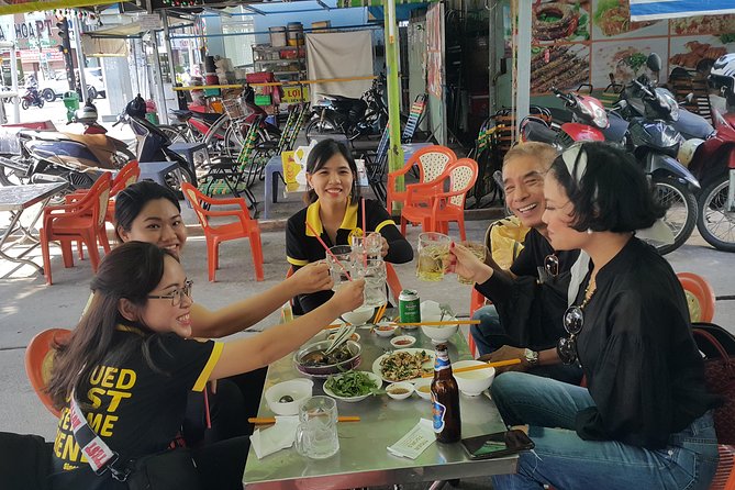 Ho Chi Minh City’s most delicious street food tour by motorbike - Bình Thạnh: the tour’s flexible food district
