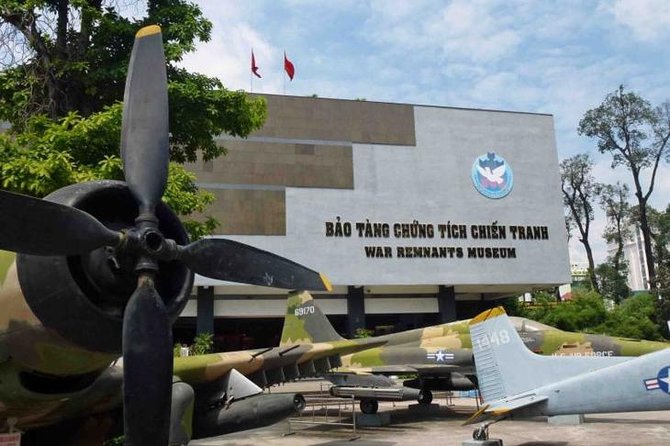 Ho Chi Minh City Saigon and Cu Chi Tunnels Private Tour Full Day - The War Remnants Museum in one hour