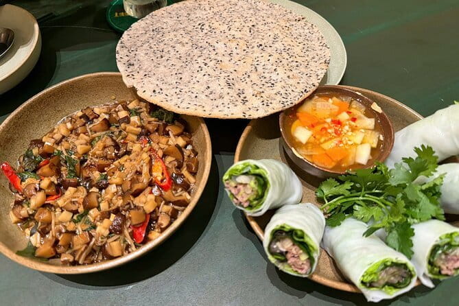 Ho Chi Minh City : Saigon Craft Beer & Local Food Tour By Scooter - What the food and beer combination is really worth