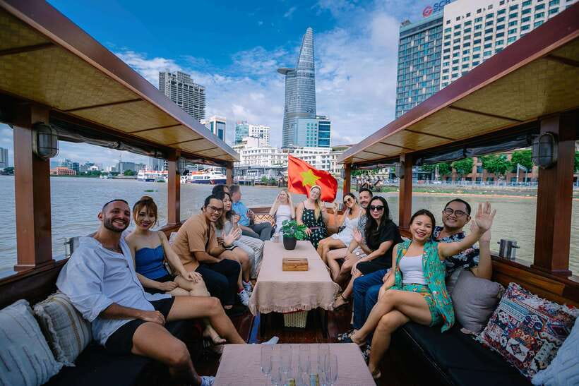 Ho Chi Minh City: Saigon River Boutique Cruise - Hotel Majestic and Nguyen Hue: the city center from the river