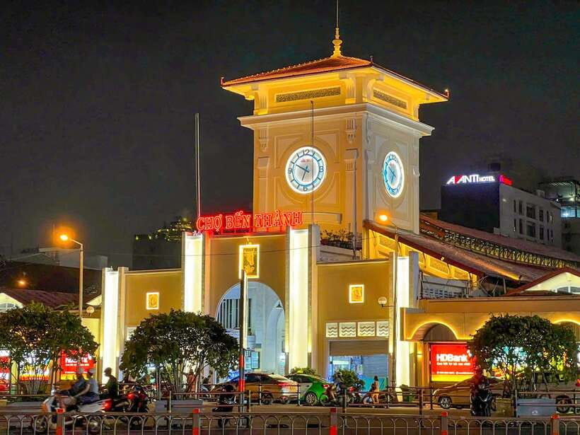 Ho Chi Minh City: Shopping Tour with Local Guide - What the $20 price really buys