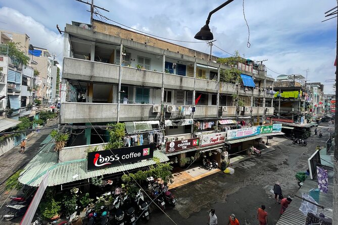 Ho Chi Minh City Sightseeing, midnight, Shopping tours by scooter - Midnight rides and market shopping
