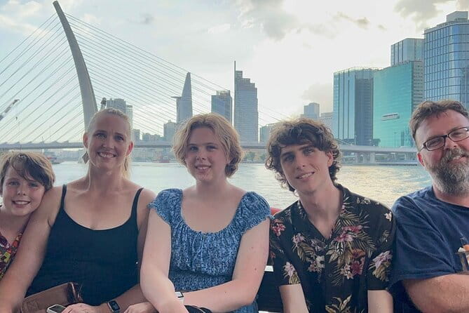 Ho Chi Minh City Sightseeing Private Tour By U.S Army Jeep - Thich Quang Duc Monument and Independence Palace
