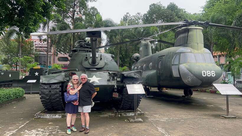 Ho Chi Minh City Sightseeing Private Tour With Funny Guide - Independence Palace and the political center