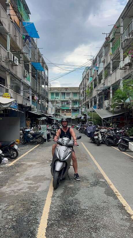 Ho Chi Minh City Sightseeing Private Tour With Funny Guide - The Central Post Office and a classic photo stop