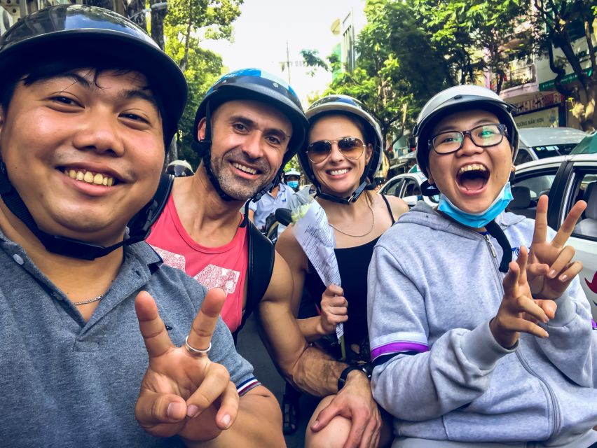 Ho Chi Minh City: Street Food and Sightseeing by Motorbike - District 5 Chinatown and its working markets